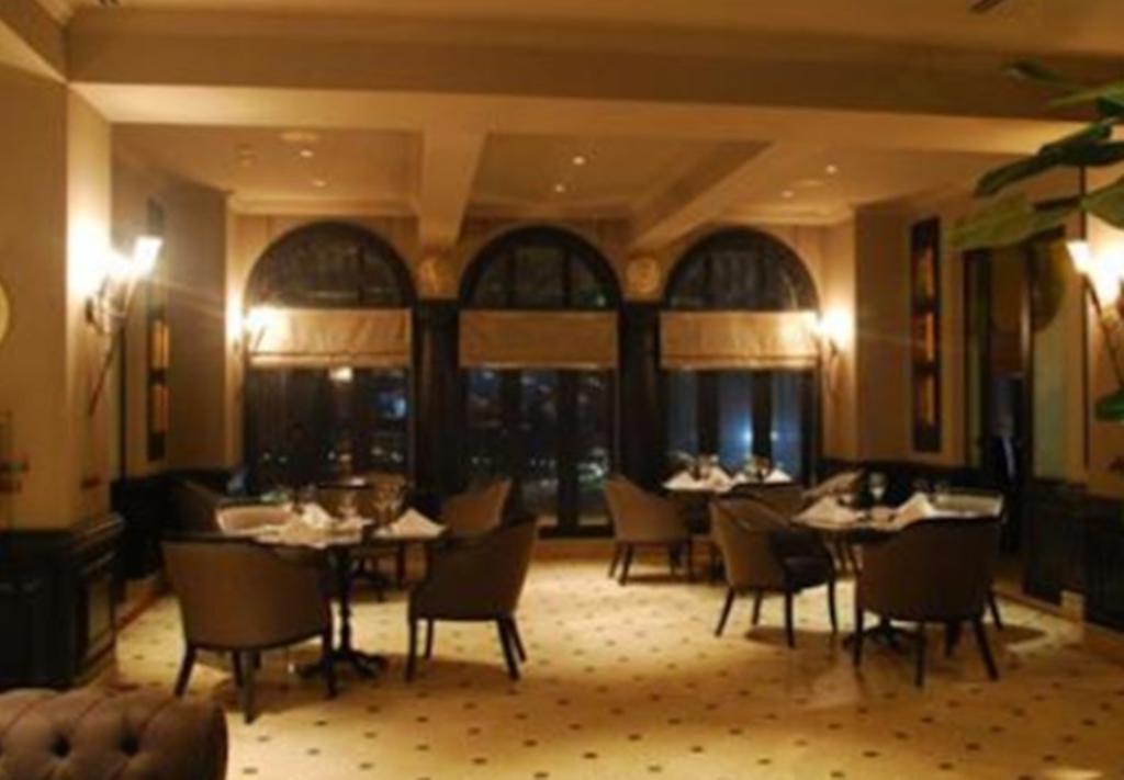 Hawthorn Suites By Wyndham Al Khobar Exteriör bild
