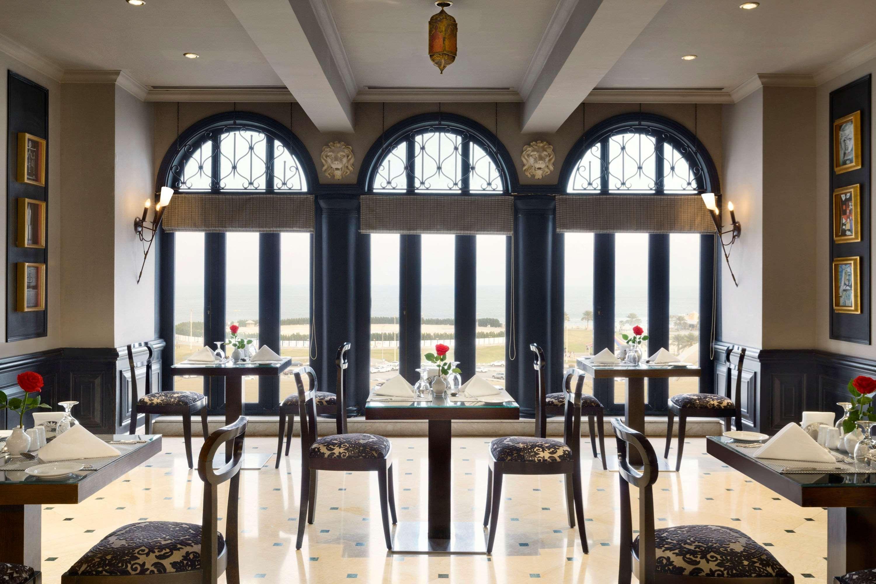 Hawthorn Suites By Wyndham Al Khobar Exteriör bild